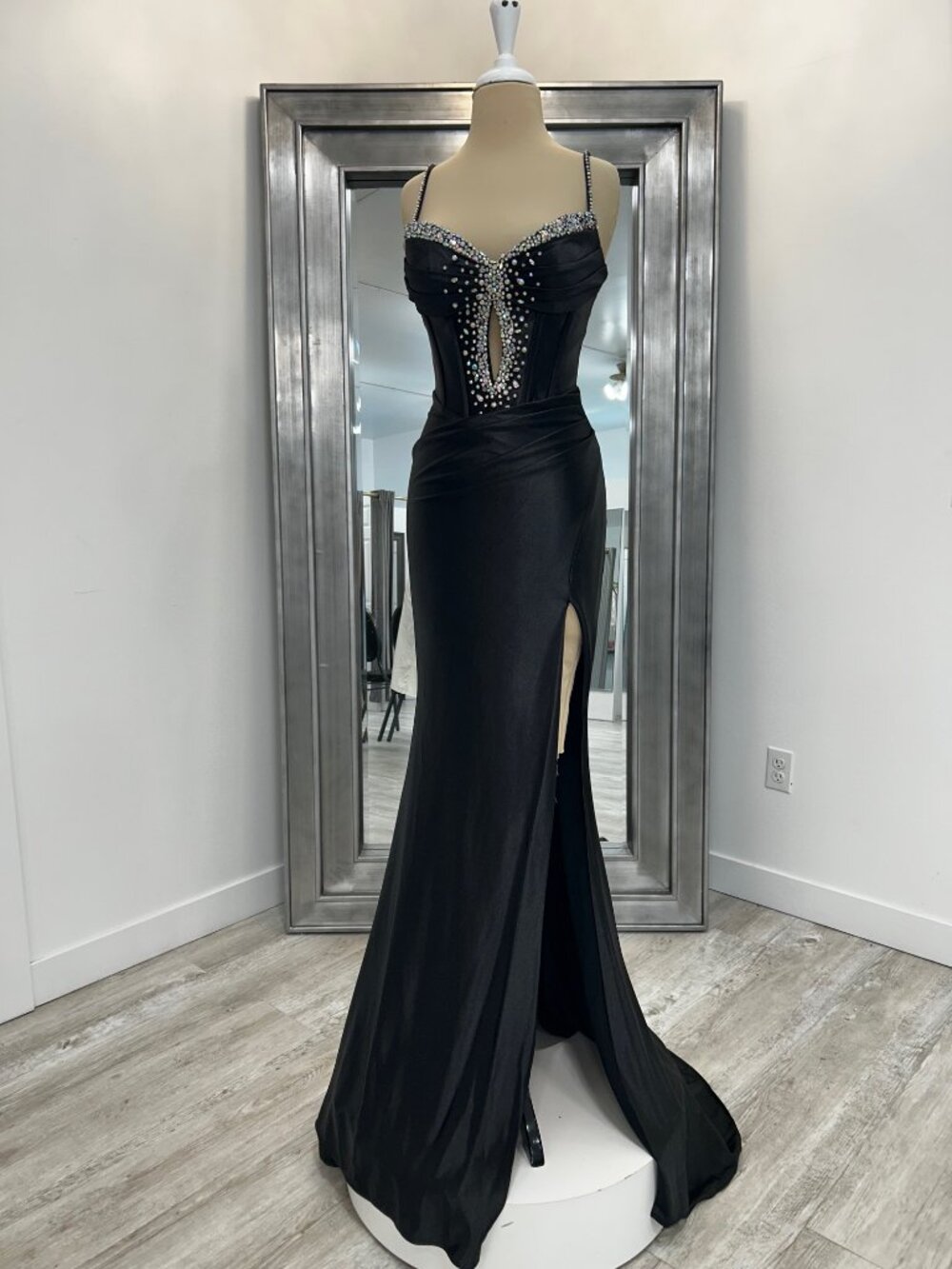 Jovani Black Rhinestone Prom Gown Size 2 | New Store Stock | Never Worn